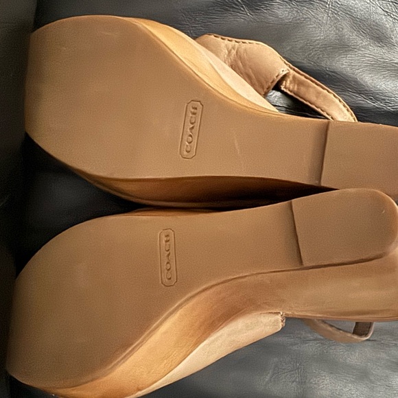 💰 SOLD 🔥🔥🔥 Leather wedge shoes - Picture 3 of 3